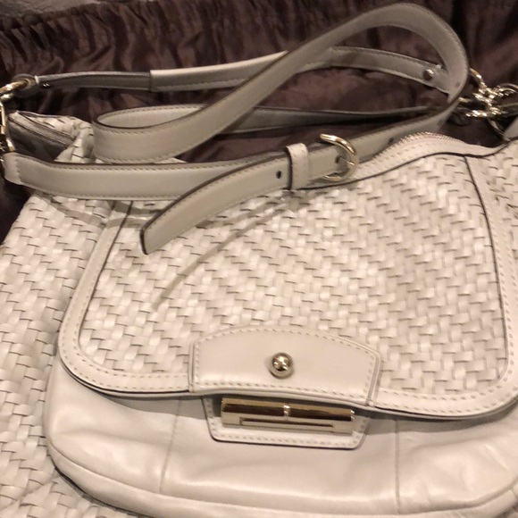 Authentic Coach Handbag - Picture 5 of 5